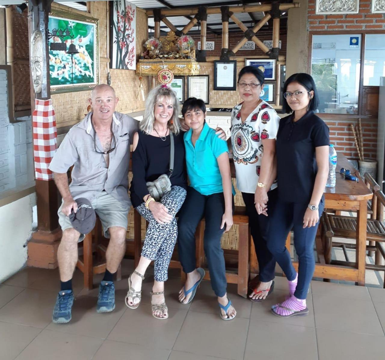 Guest house Karang Sari & Restaurant