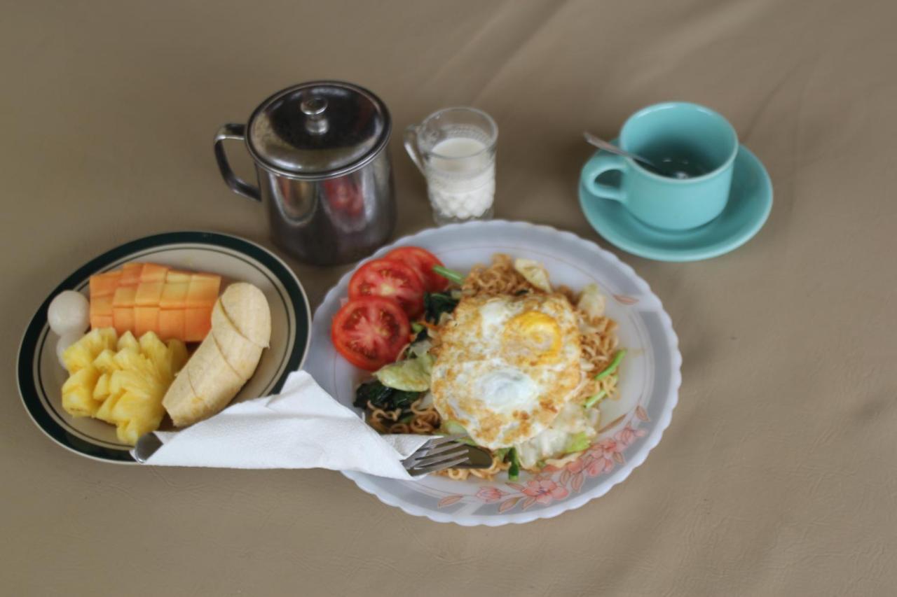 Surya Bed & Breakfast *