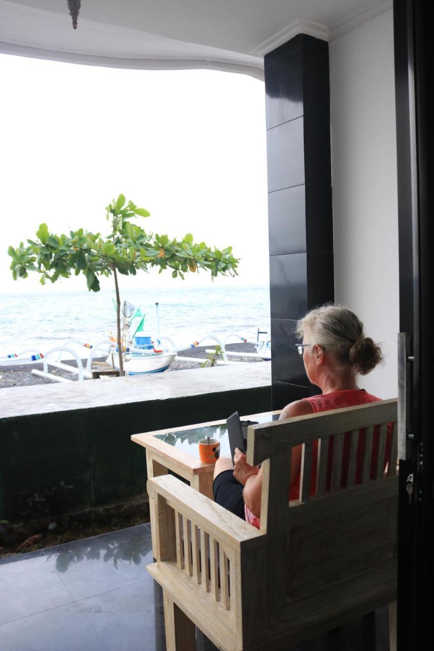 Alur Amed (Bali)