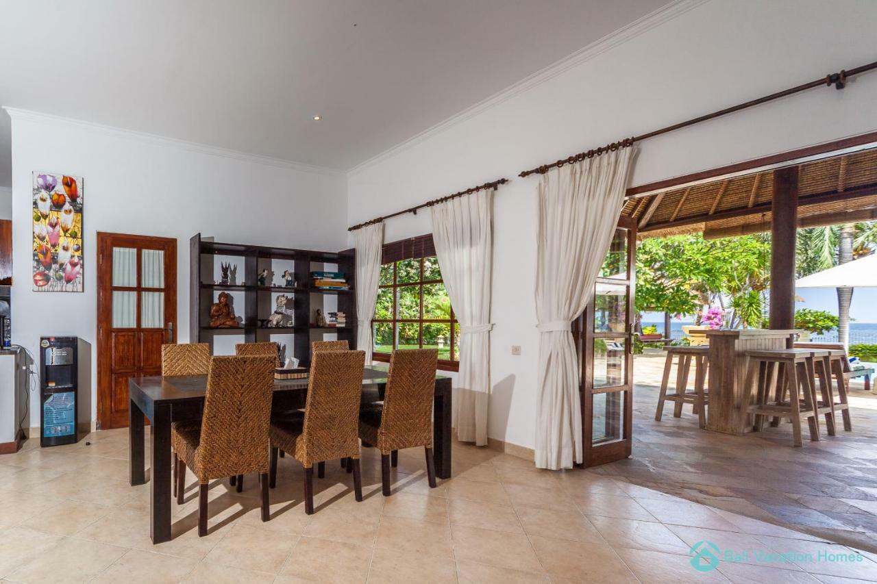 Villa Segara Murti - Stylish Beachfront Villa! Banjar (Bali)