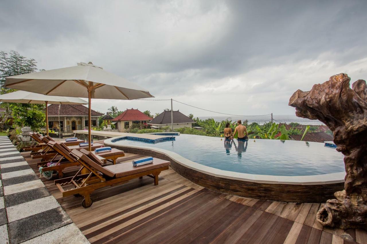 Kabeh Jati Garden & Restaurant