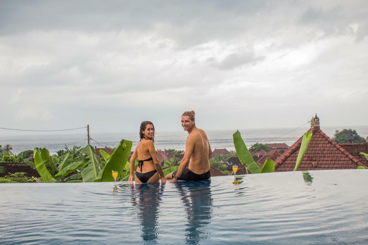 Kabeh Jati Garden & Restaurant Tanglad
