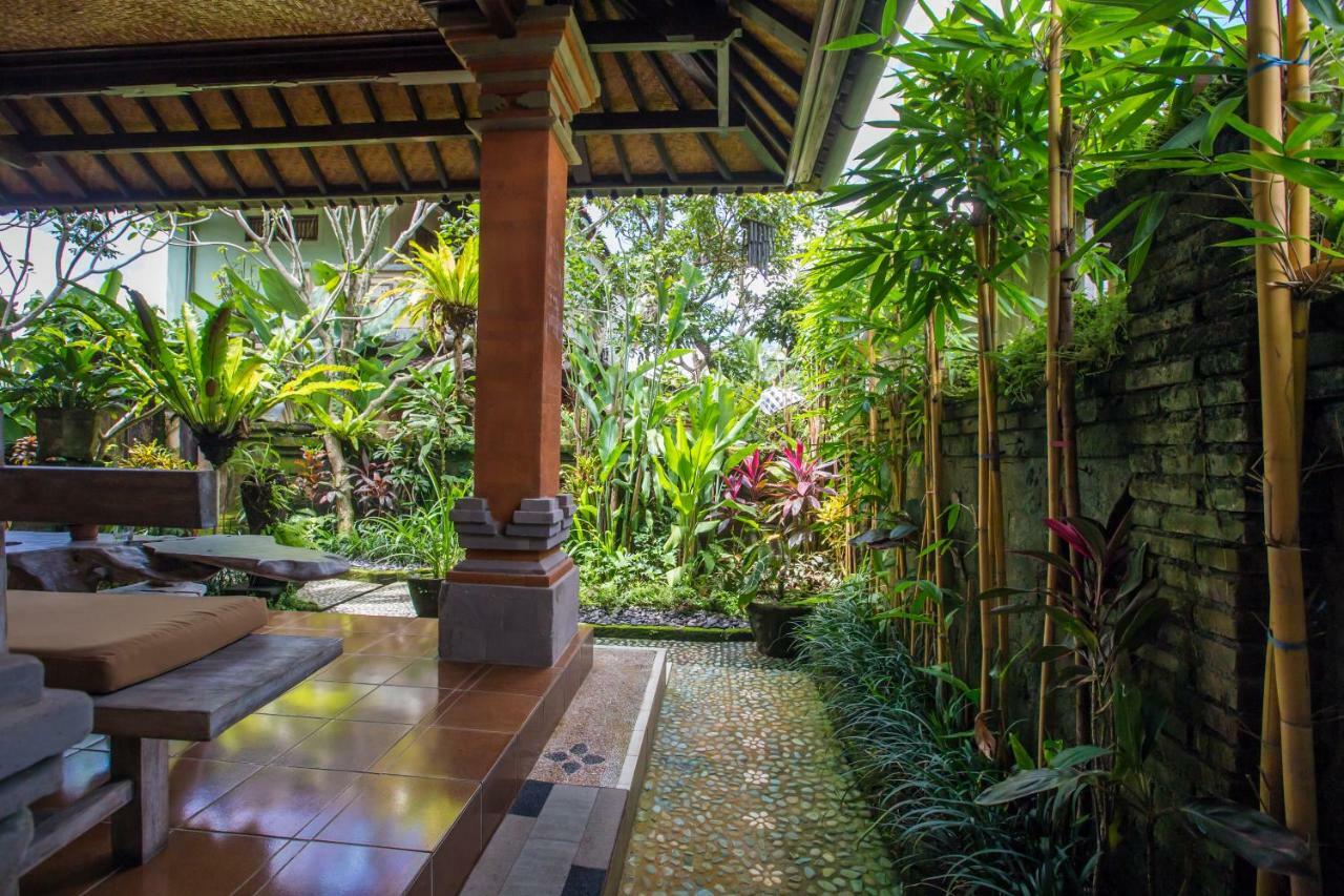 Guest house Permata *
