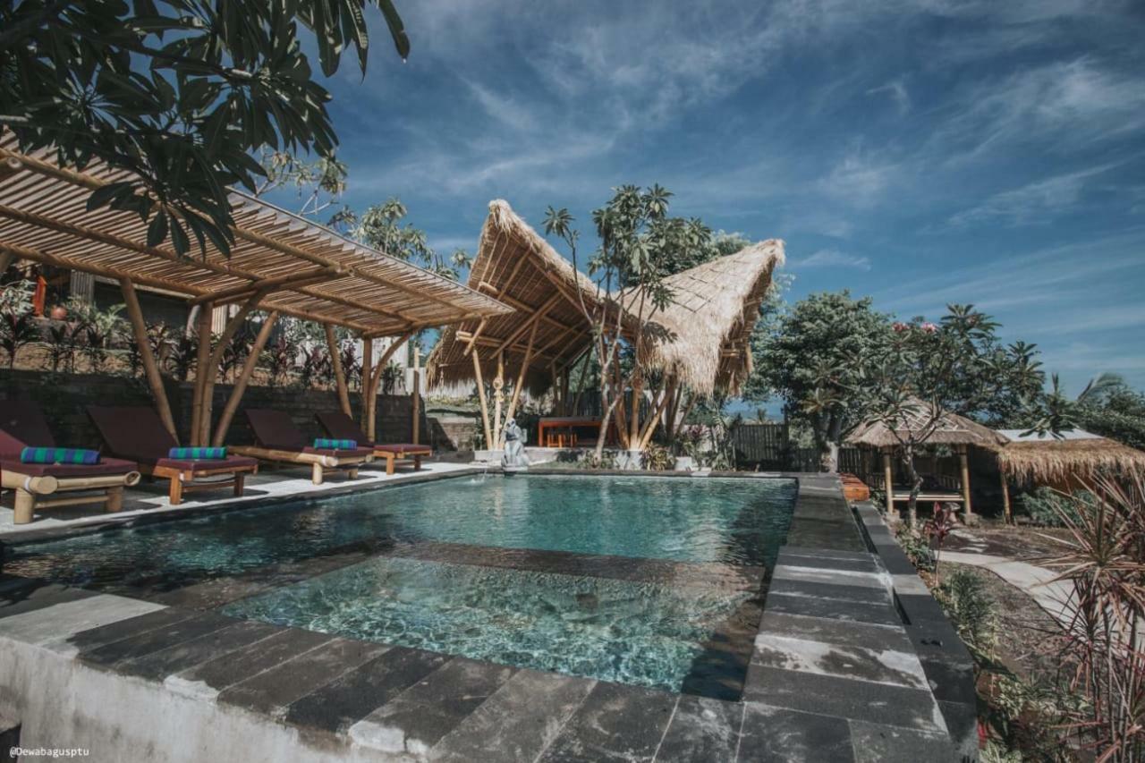 Menjangan Hill Hotel Banyuwedang