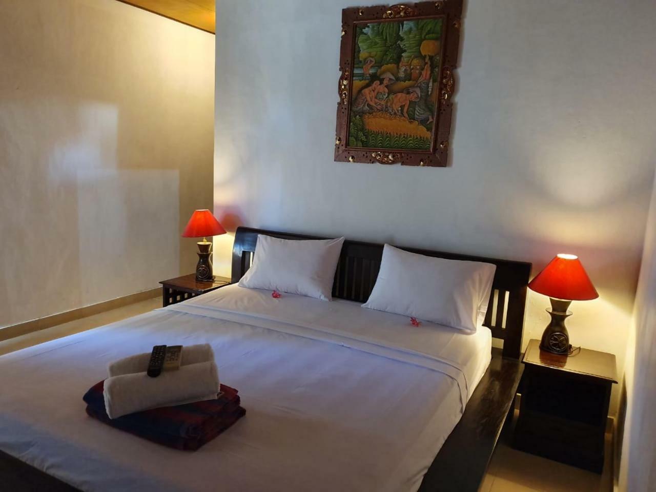 Kusnadi Hotel 3*