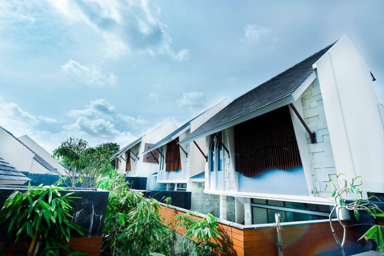 La Paradis Villa *