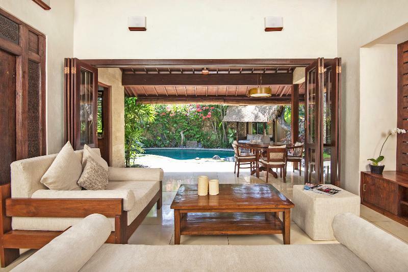 Kubu Villa *