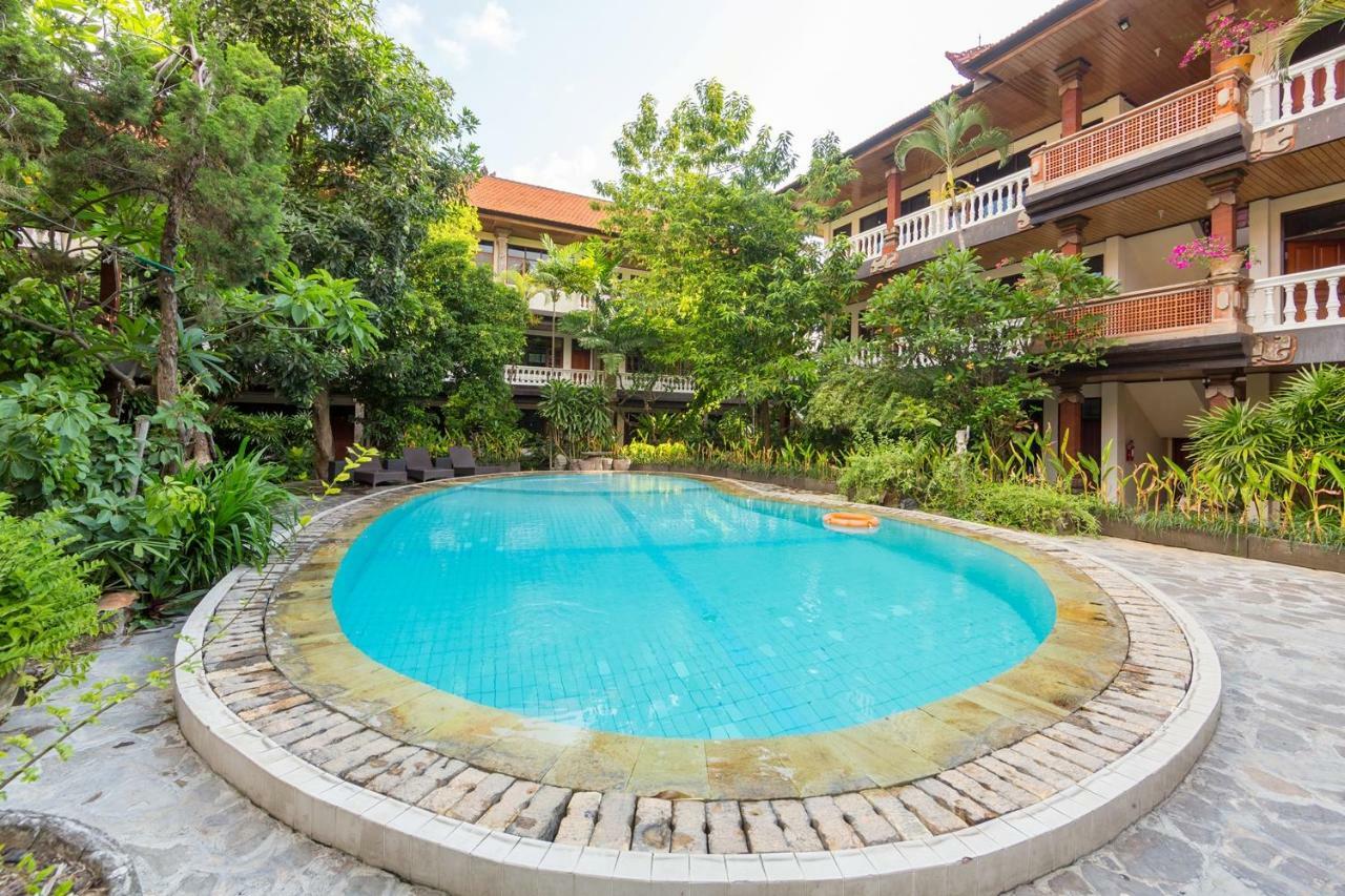 Simpang Hotel 3*
