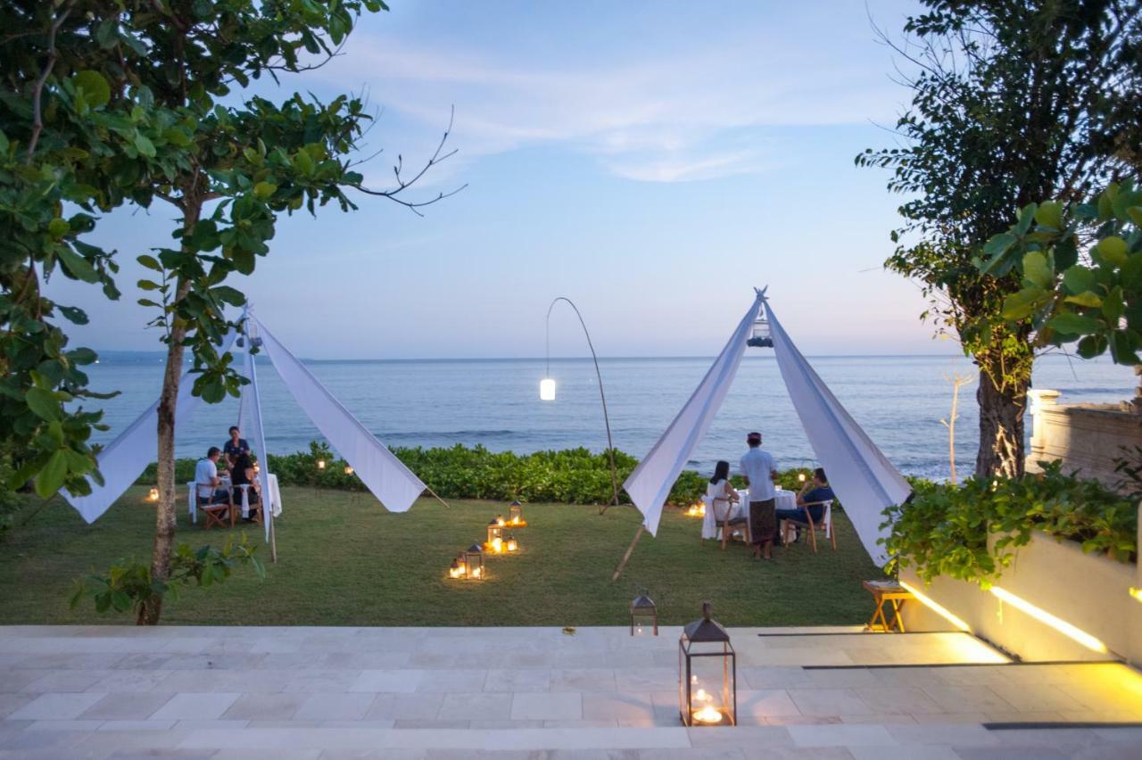 Komaneka At Resort