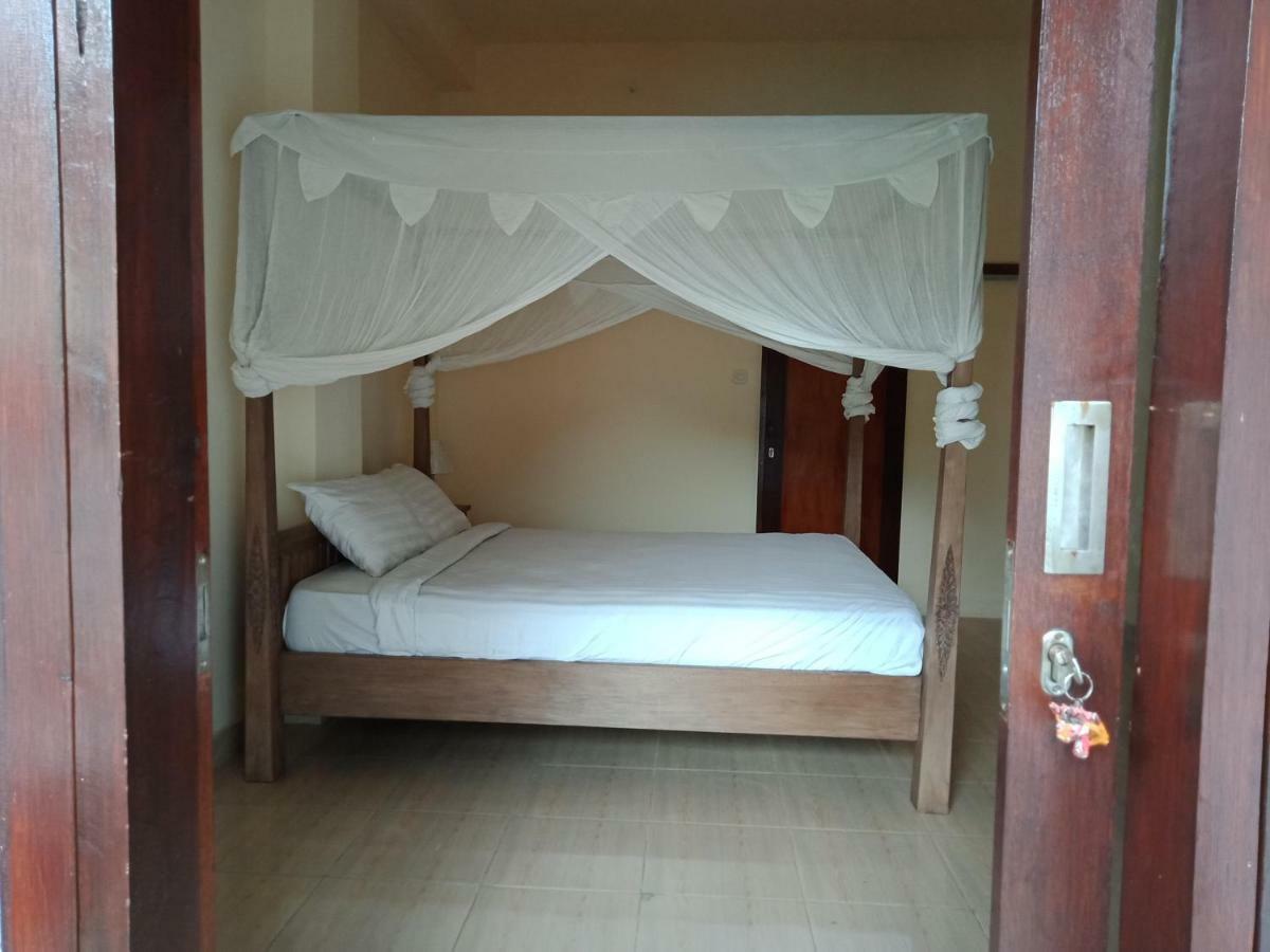 Guest house Adila Warung And