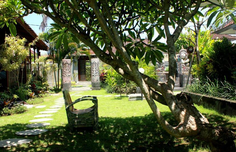 Swan House Guest house Canggu (Bali)