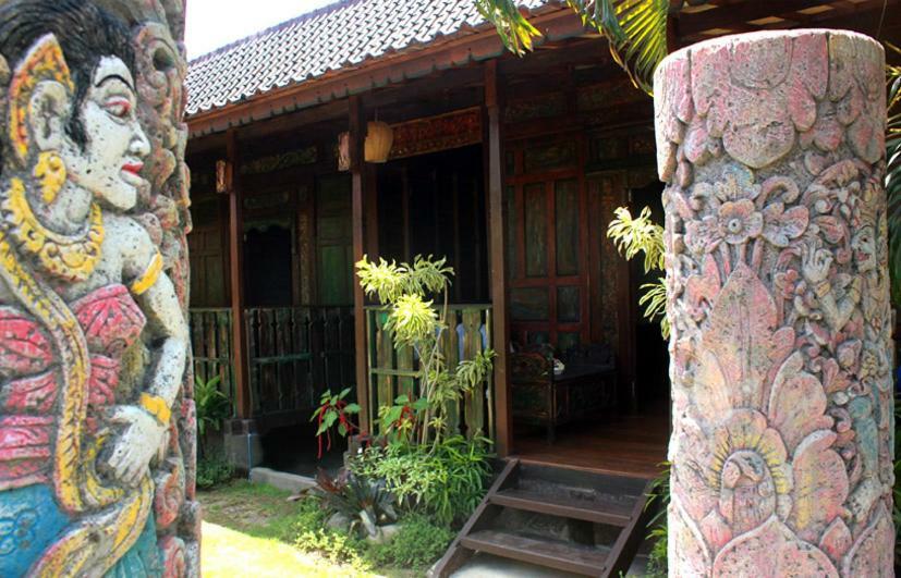 Guest house Swan House