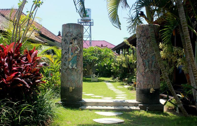 Swan House 2* Canggu (Bali)