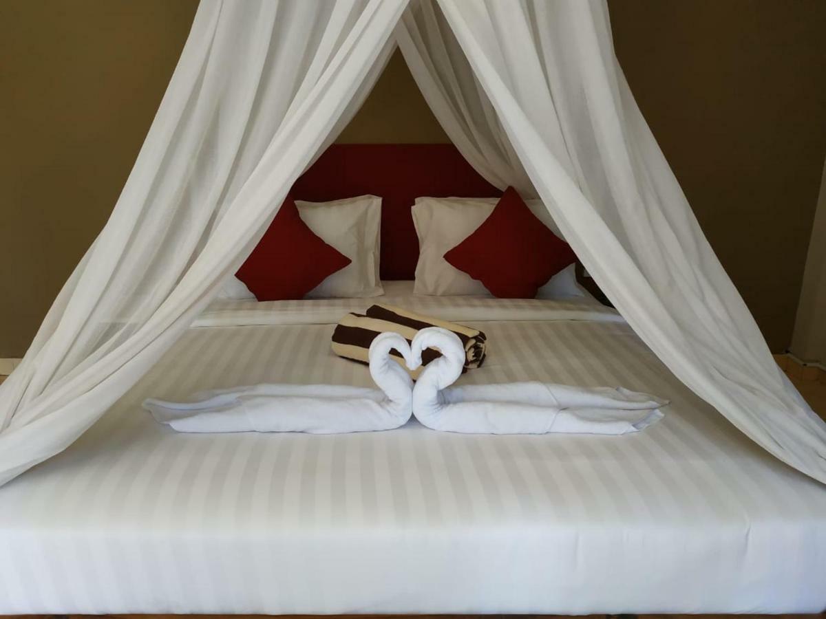 Di Hotel 3*