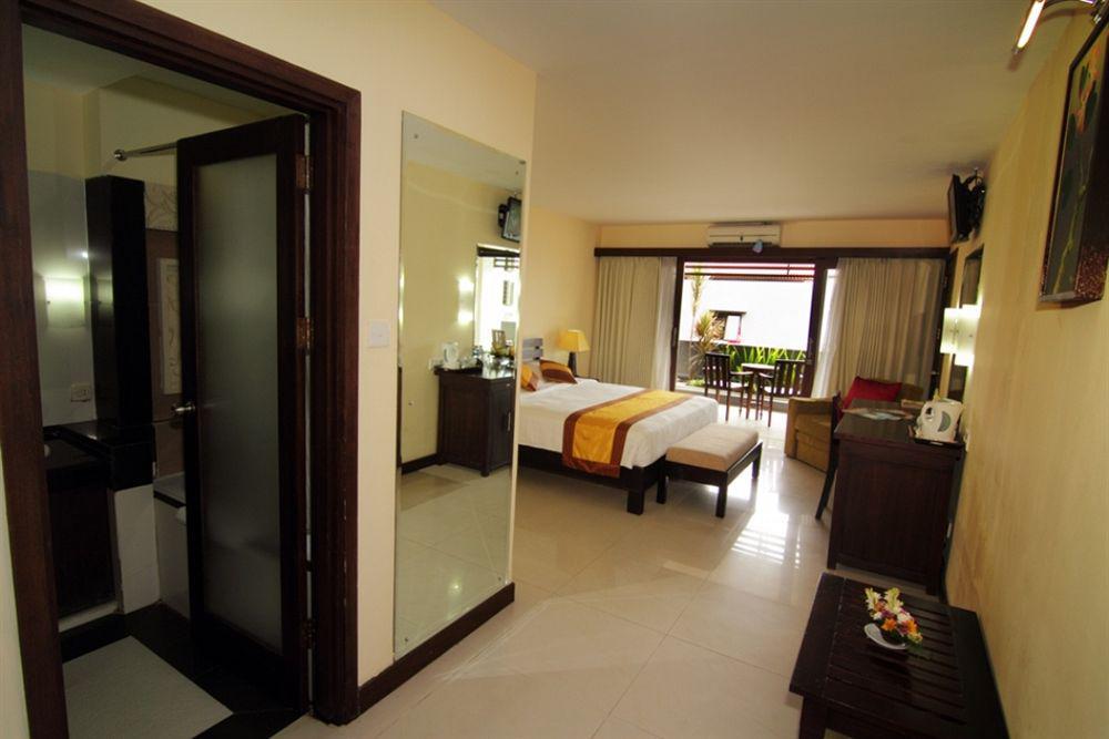 Nirmala & Convention Centre 2* Denpasar (Bali)