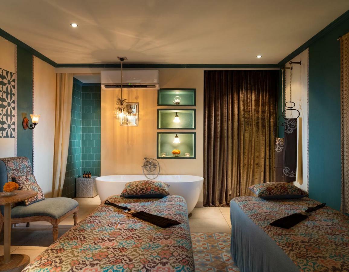Hotel Amnaya Kuta 4*
