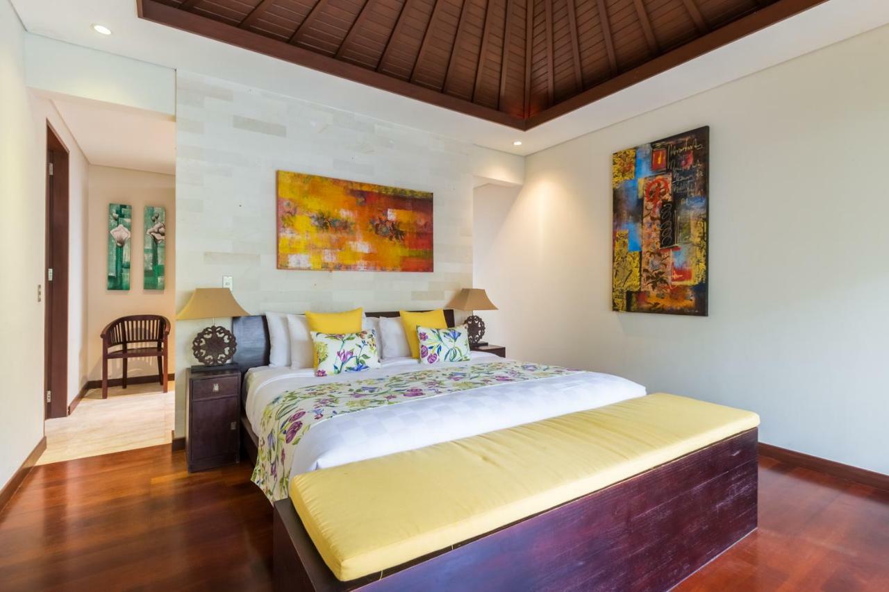 Villa Kejora Beachfront *