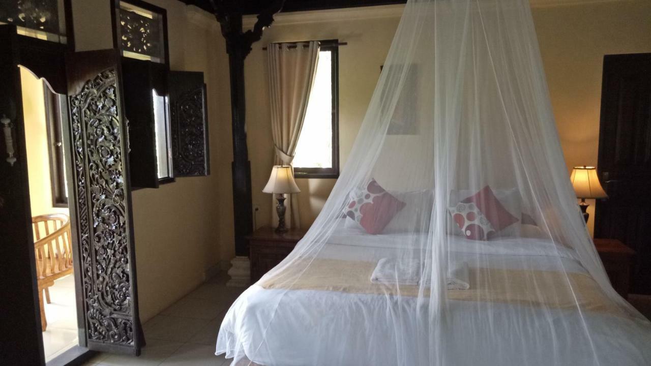 Atres Holiday park