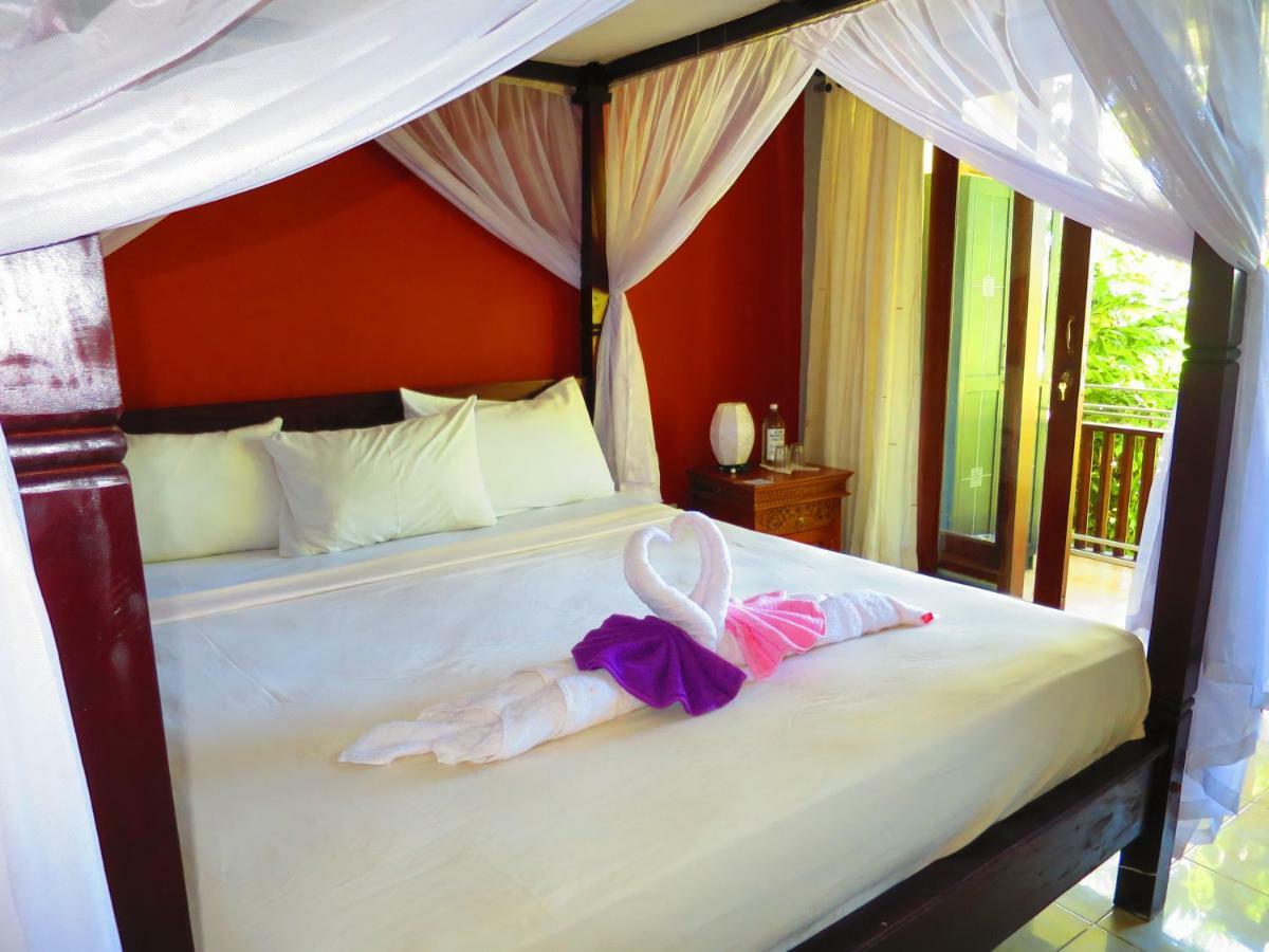 Rising Star Holiday park 3*