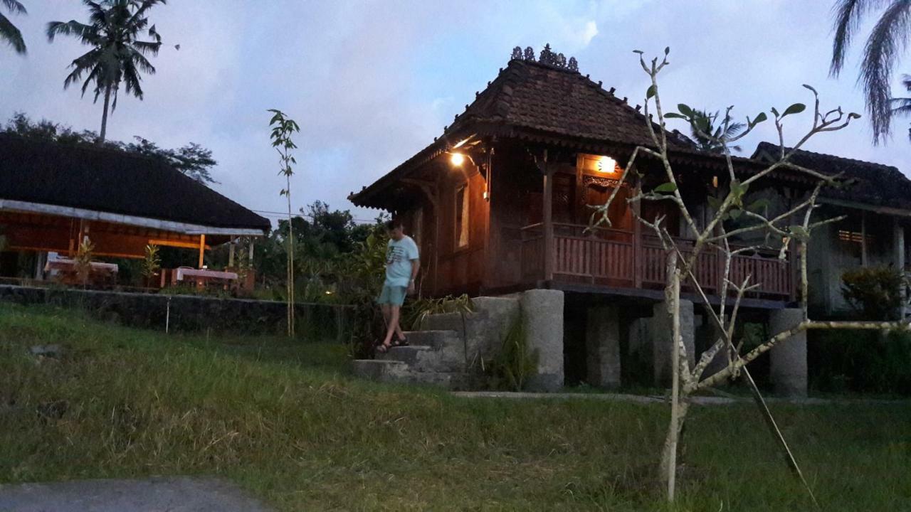 Kubu Taru Guest house Sidemen (Bali)