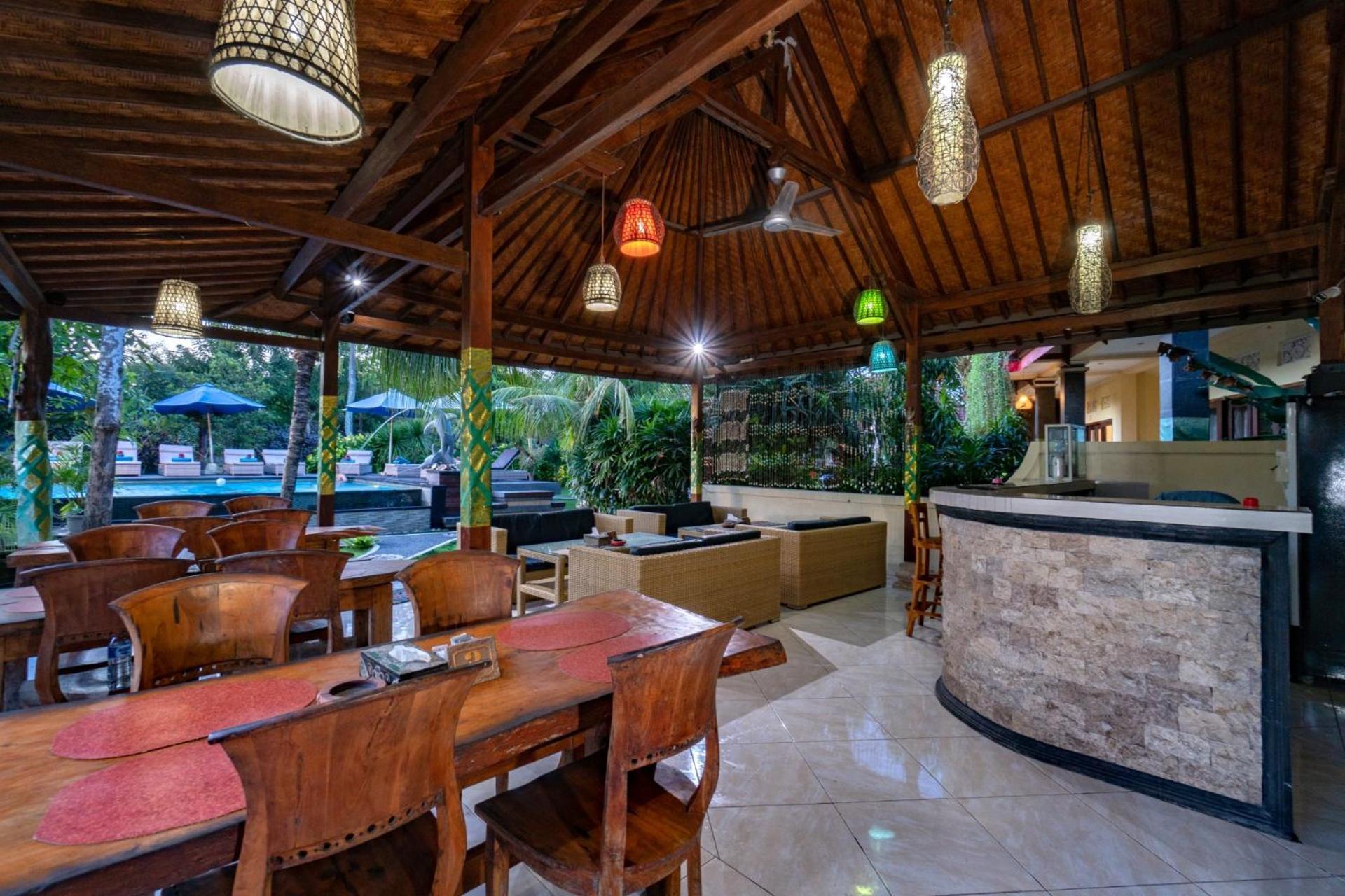 Taos House Nusa Guest house