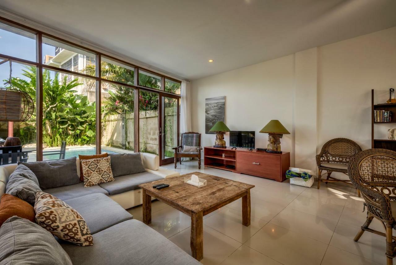 Balian Surf Villas *