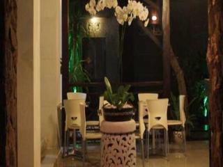 Oyo 90078 The Bali Rama 2*