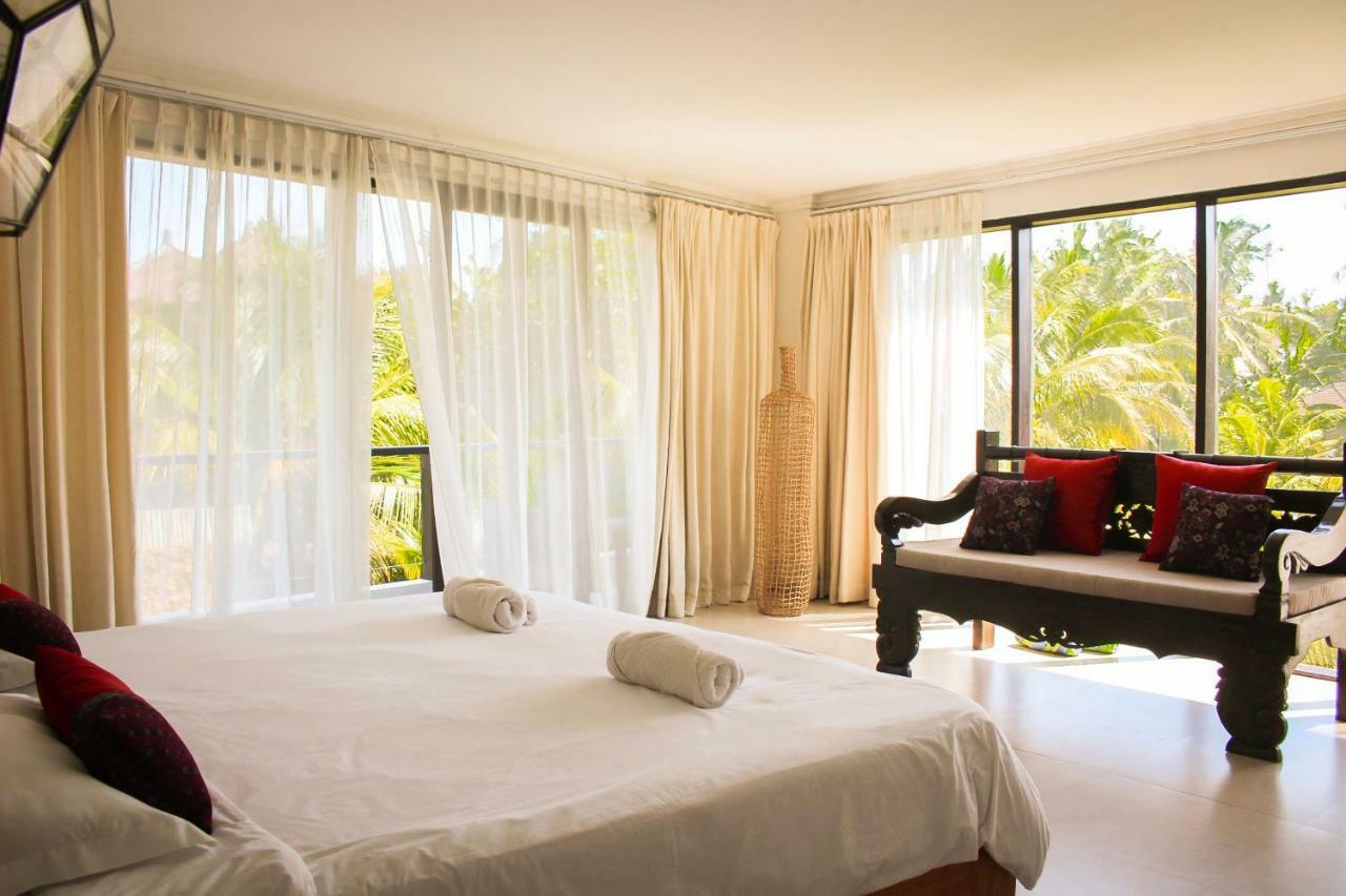 Balian Surf Villas *