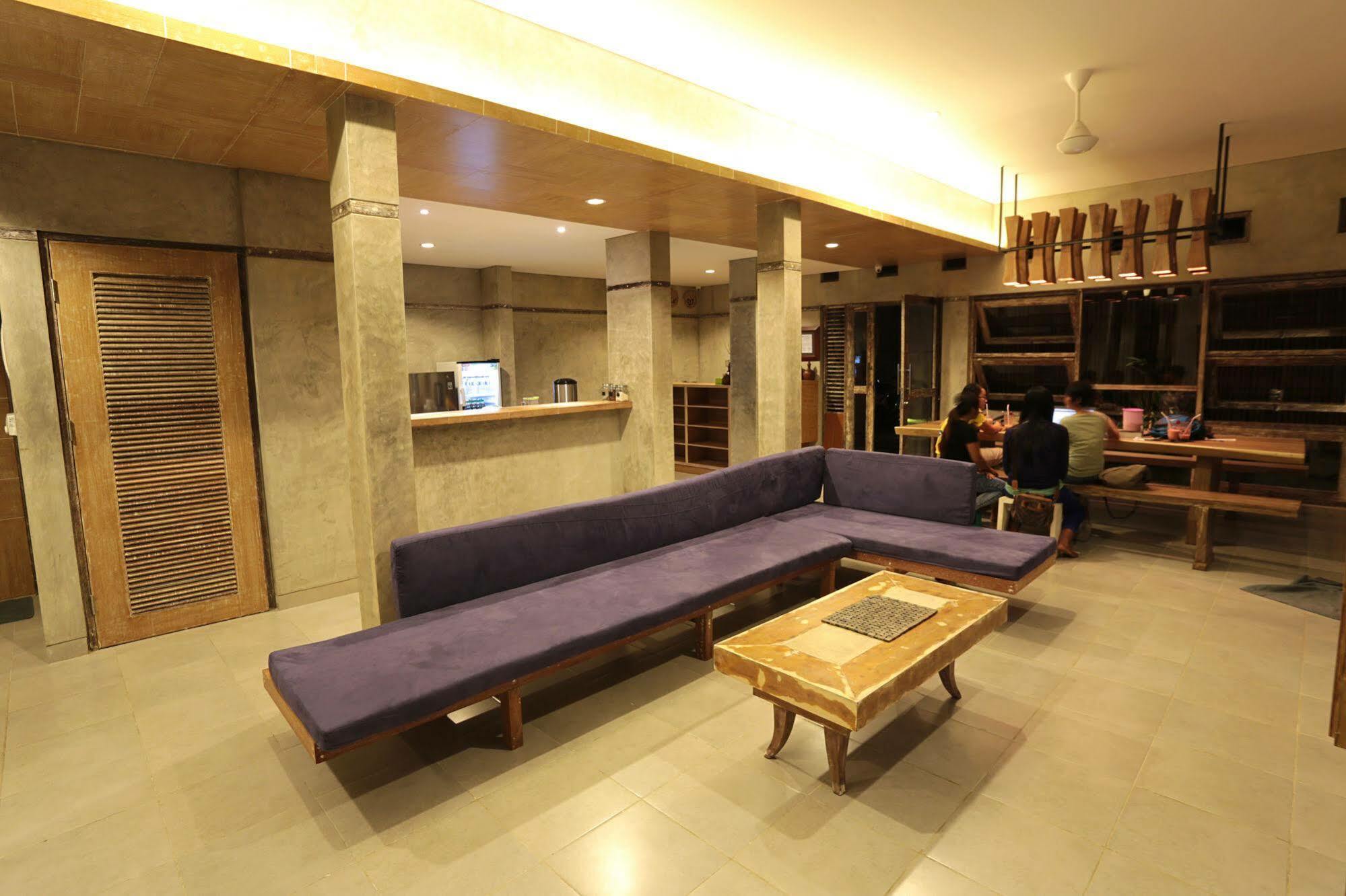 Hostel Lokal Bali Kuta (Bali)