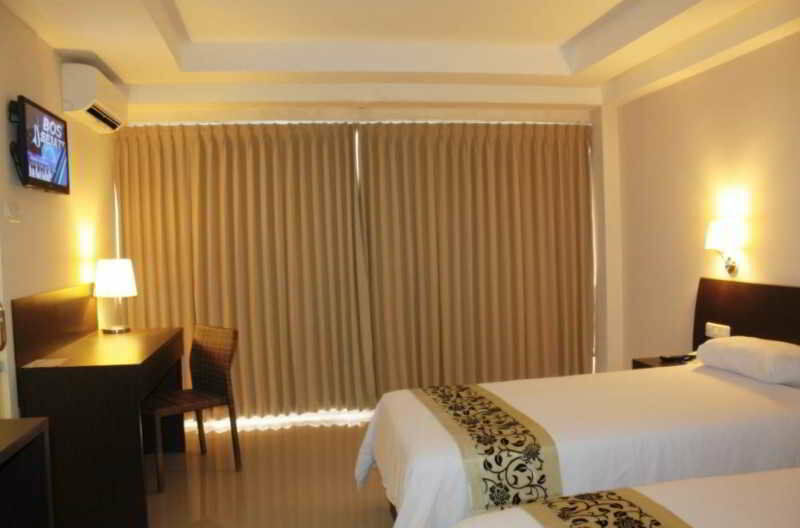Losari Sunset Hotel