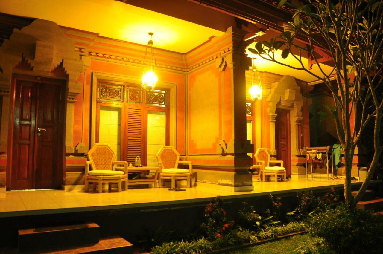 Nick's Guest house