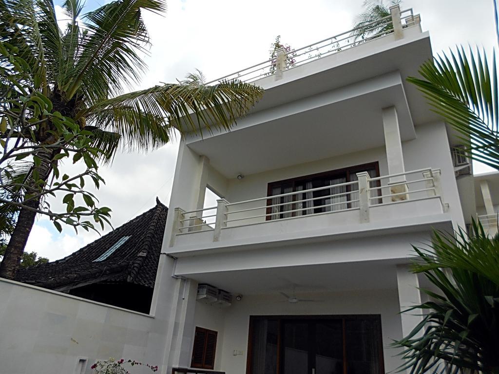 Villa Bali Arta Seminyak (Bali)