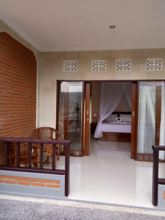 Homestay Nadya *