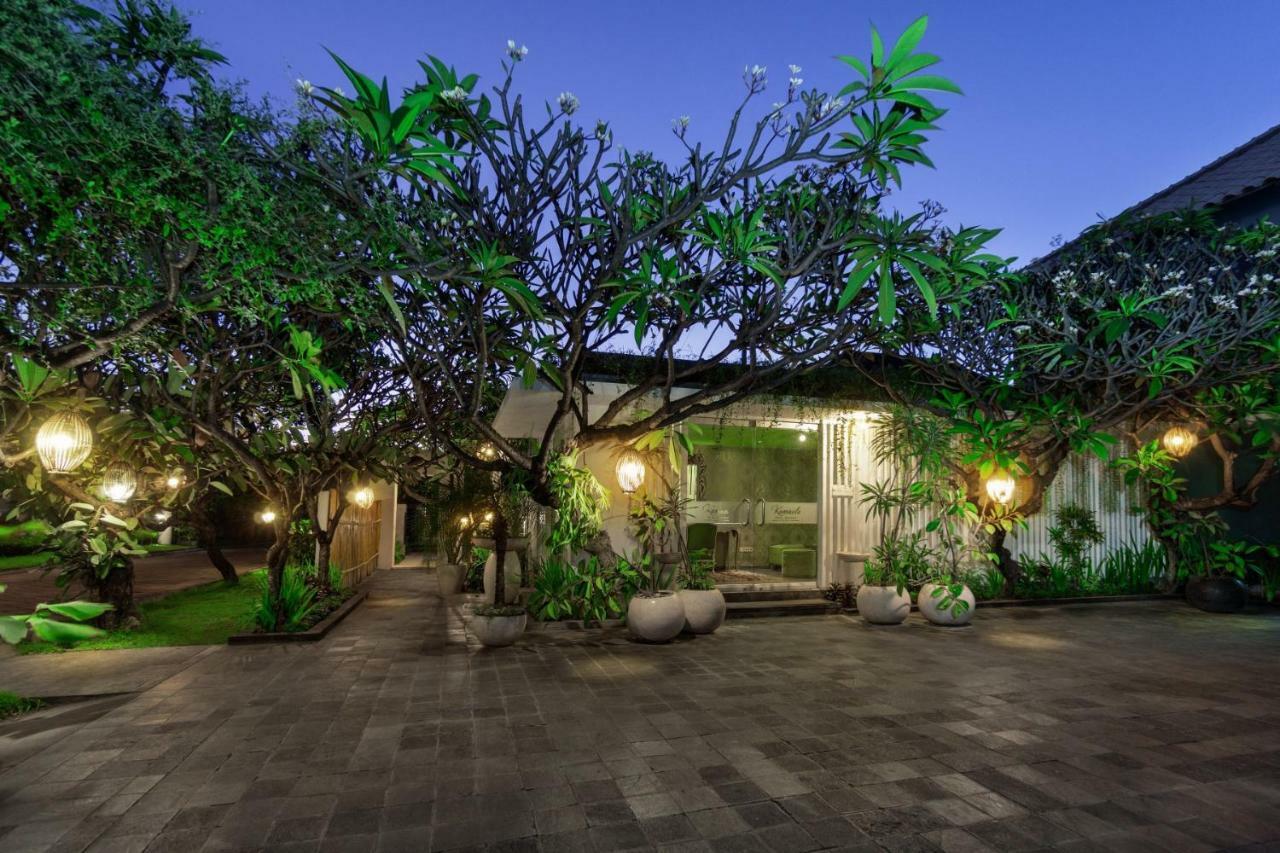 Kamuela * Seminyak (Bali)