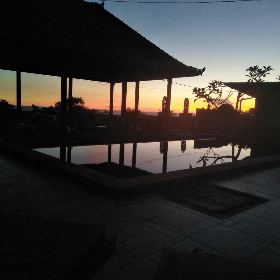 Guest house Kubu Sunset Nusa Lembongan (Bali)