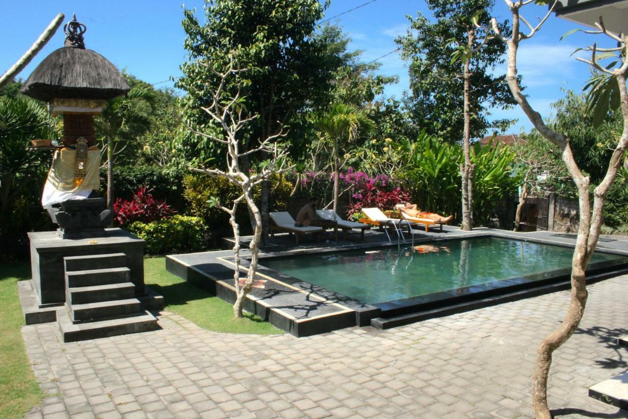 Made 2* Uluwatu (Bali)