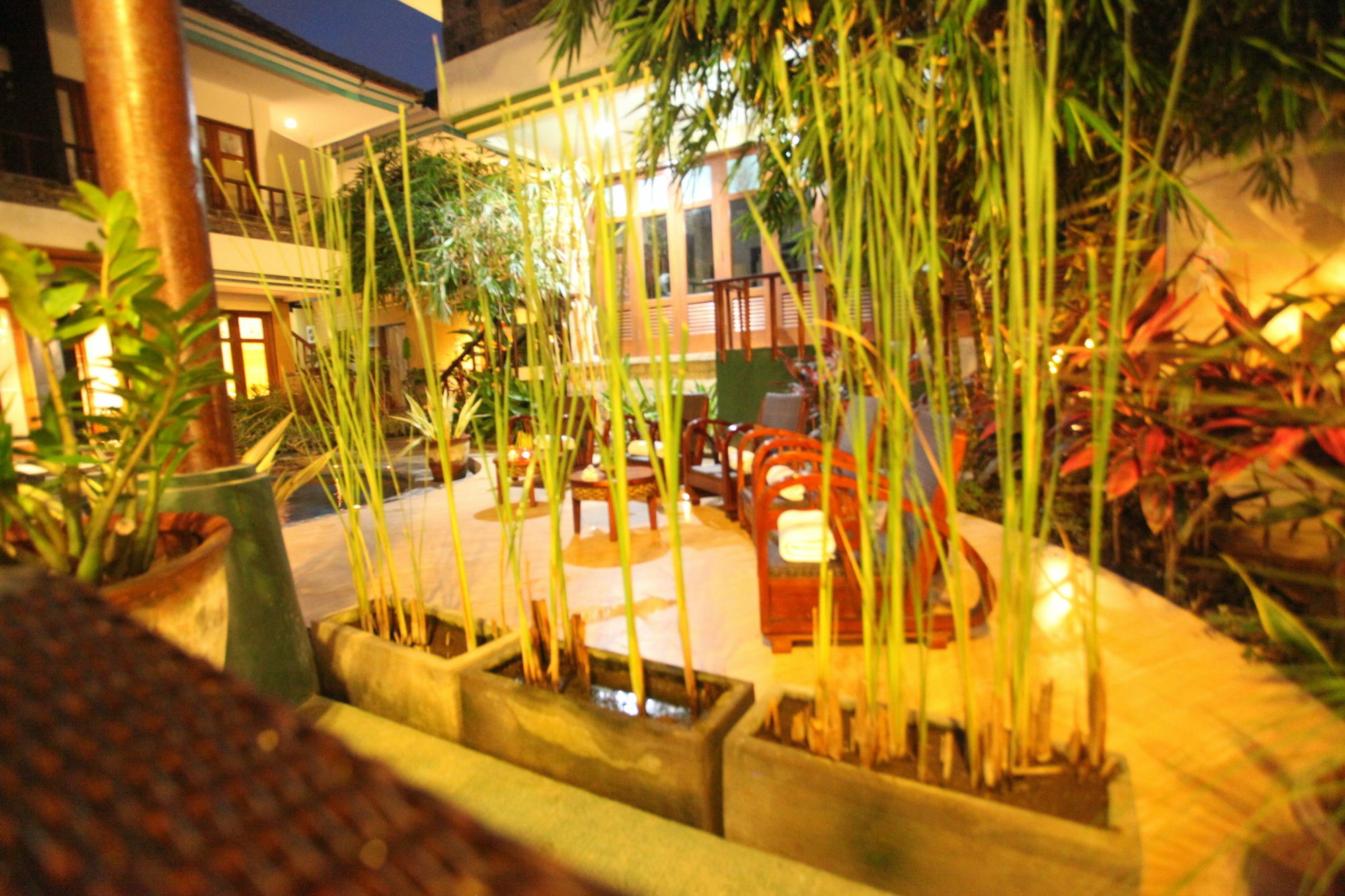 Seaview Hotel
