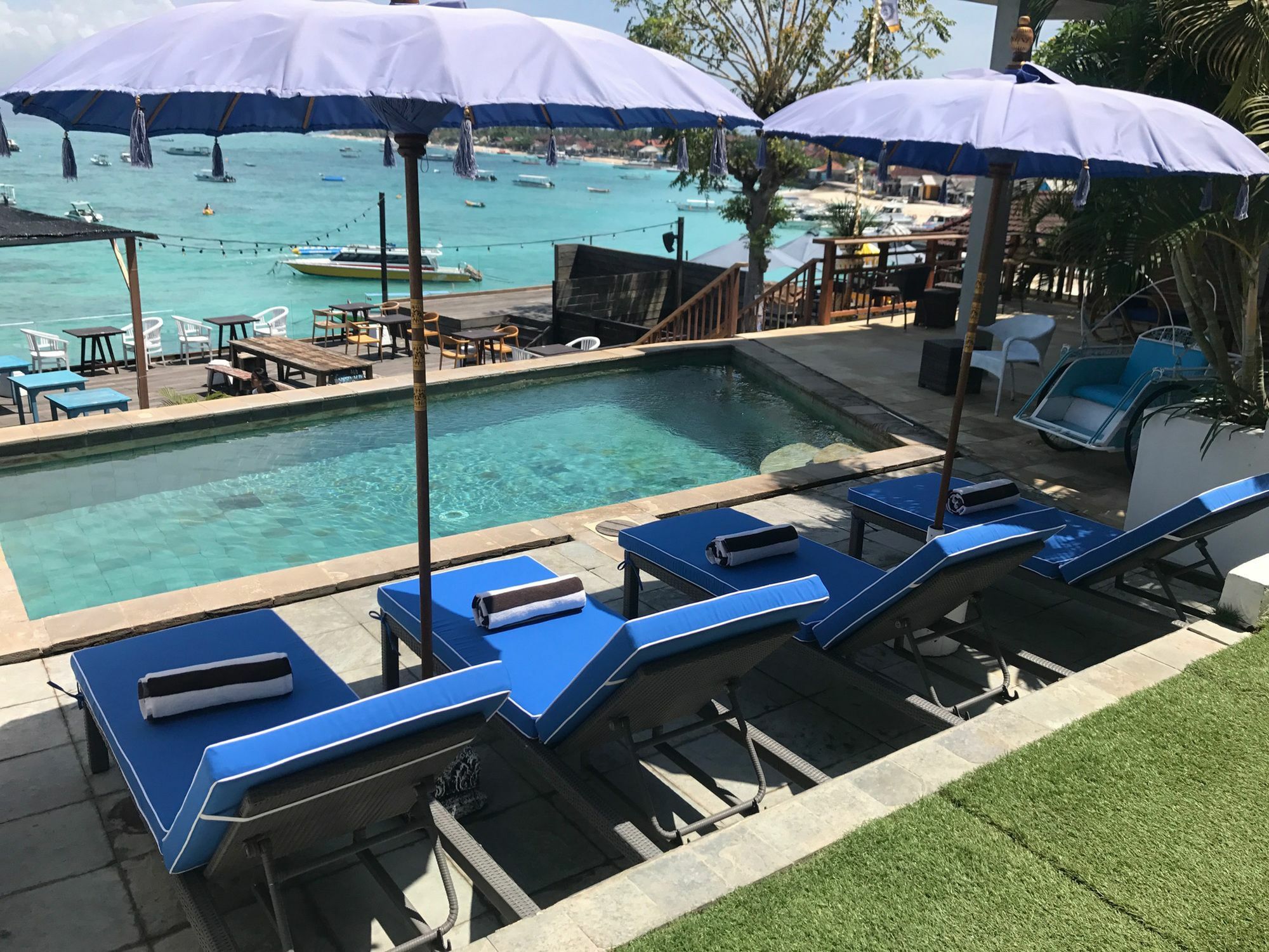 Playgrounds Wave Nusa Lembongan (Bali)