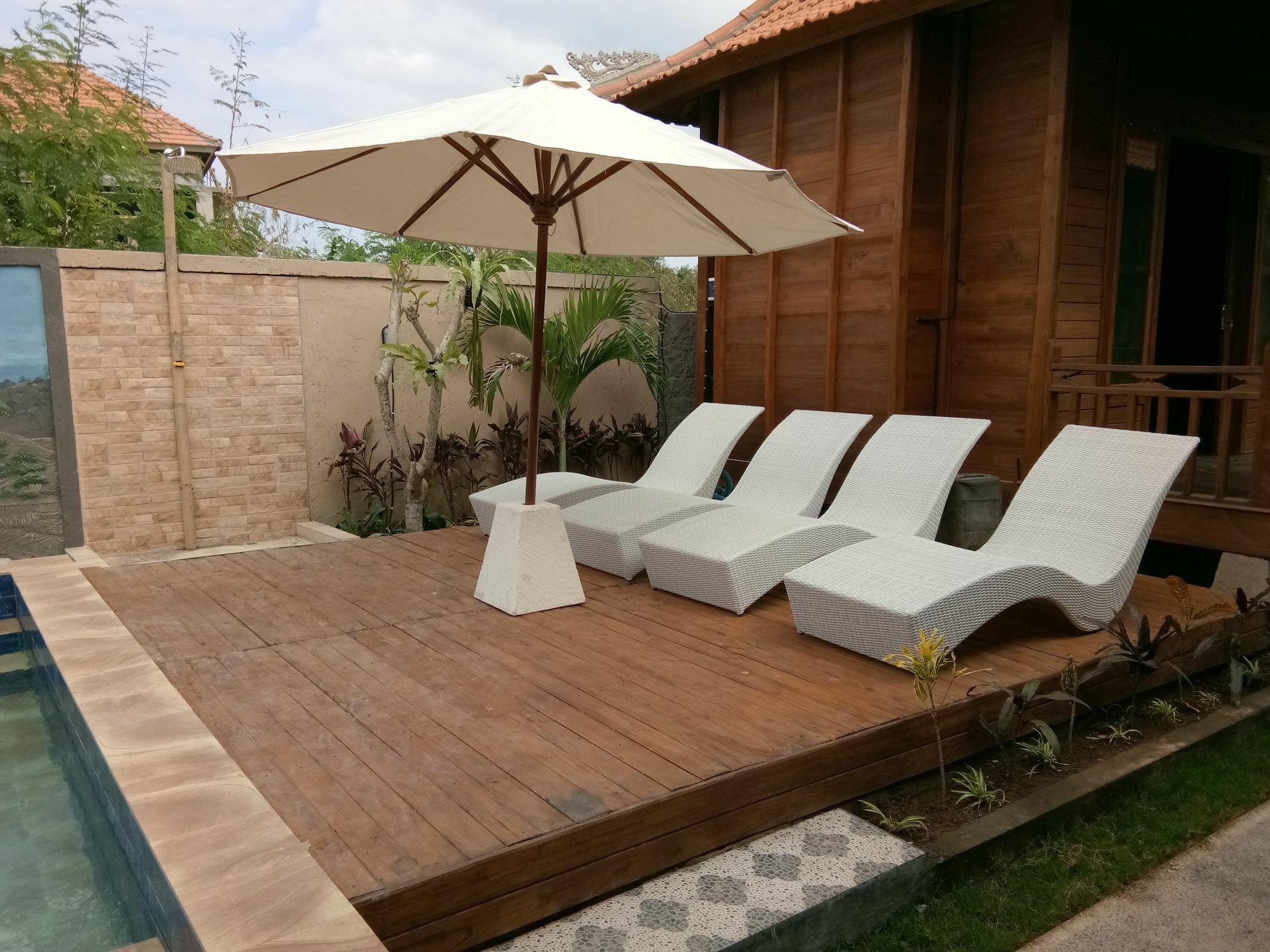 Radiance Sunset Holiday park 4*