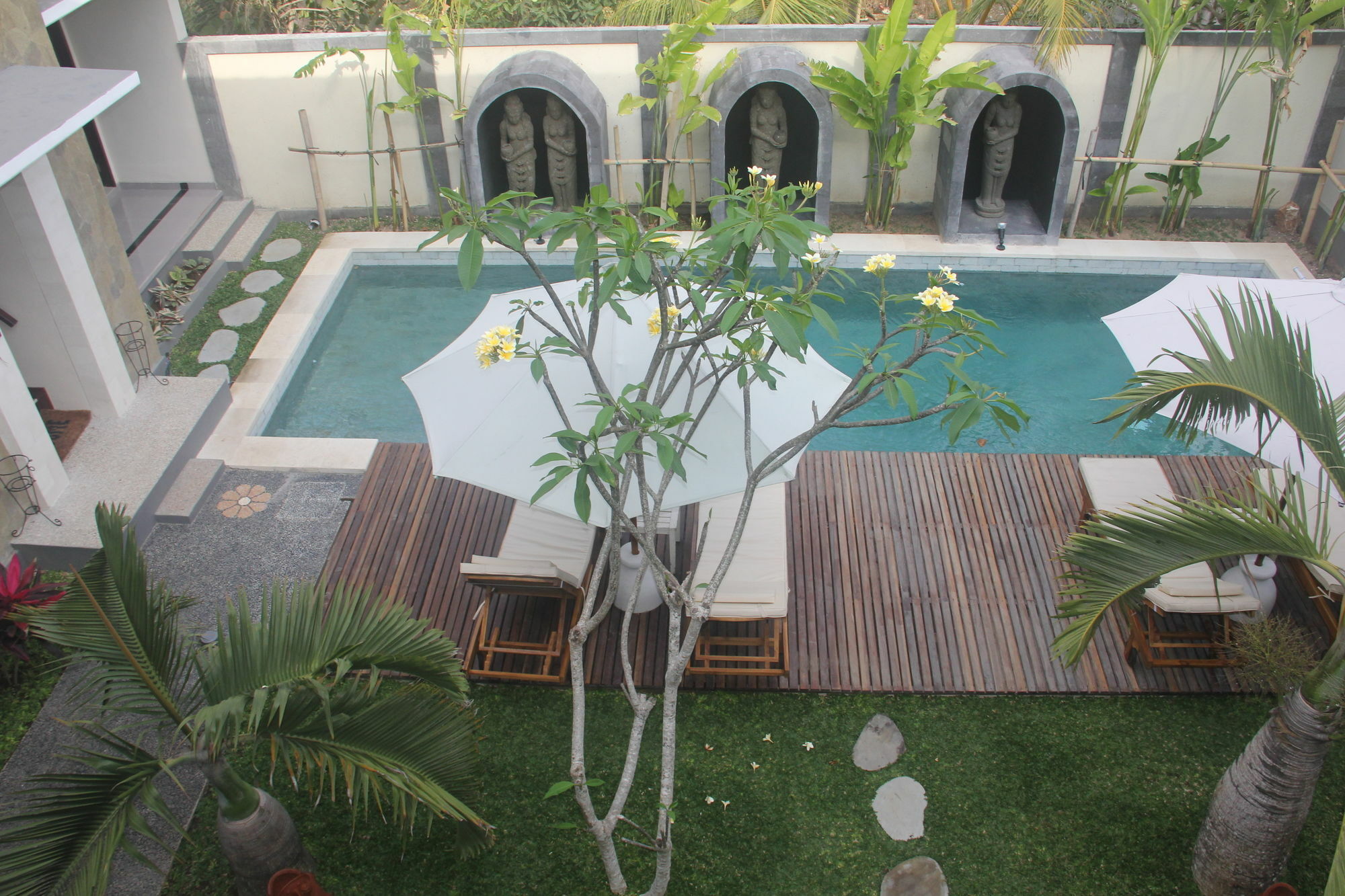 Hotel U Tube Uluwatu (Bali)