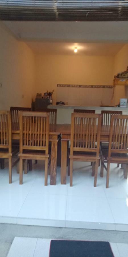 Aldi Amed (Bali)