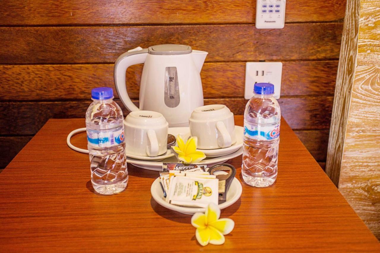 Hotel Dinatah Lembongan Villas 4*
