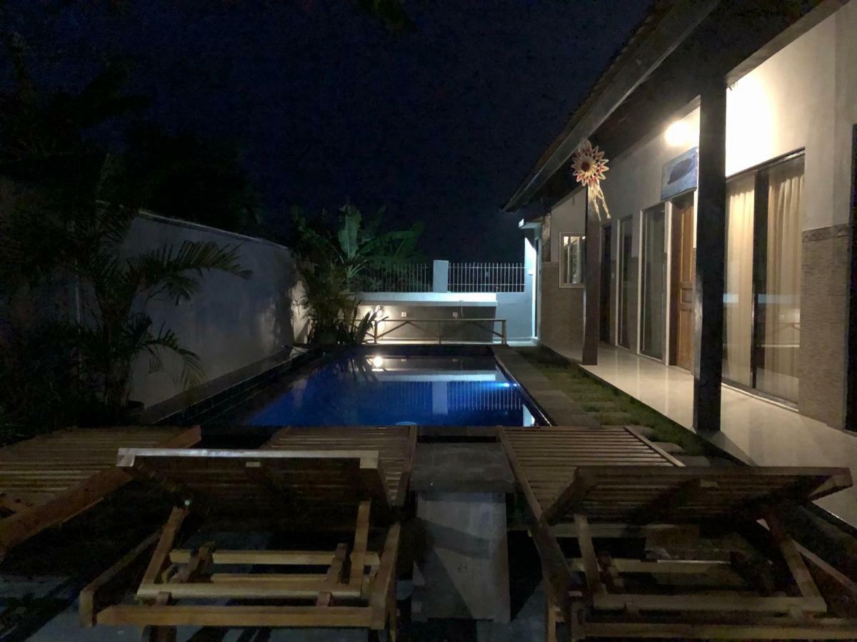 Pluto House *