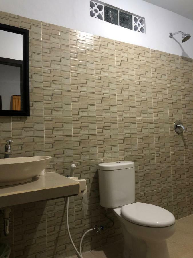 Pluto House Canggu (Bali)