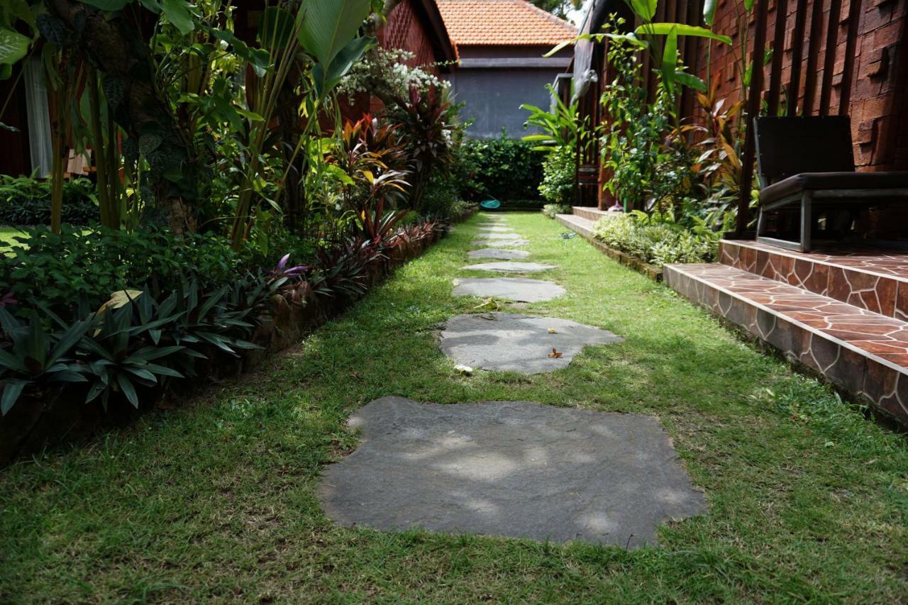Louto Dmell Homestay *