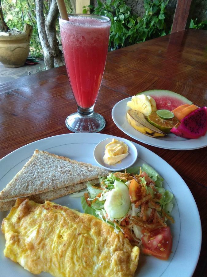 Stairway To Heaven And Restaurant *