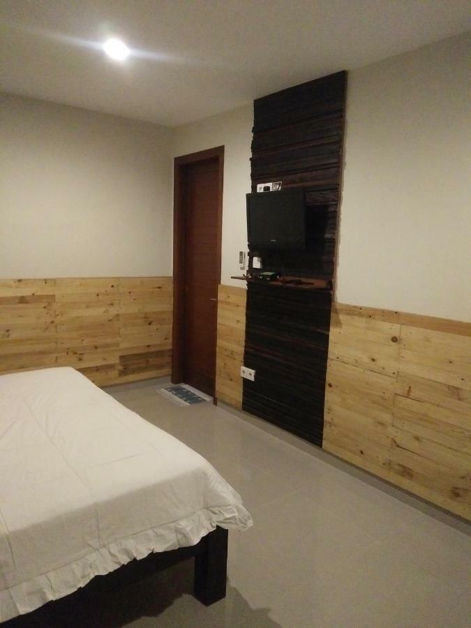 Made House And Homestay *