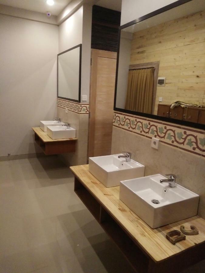 Homestay Made House And