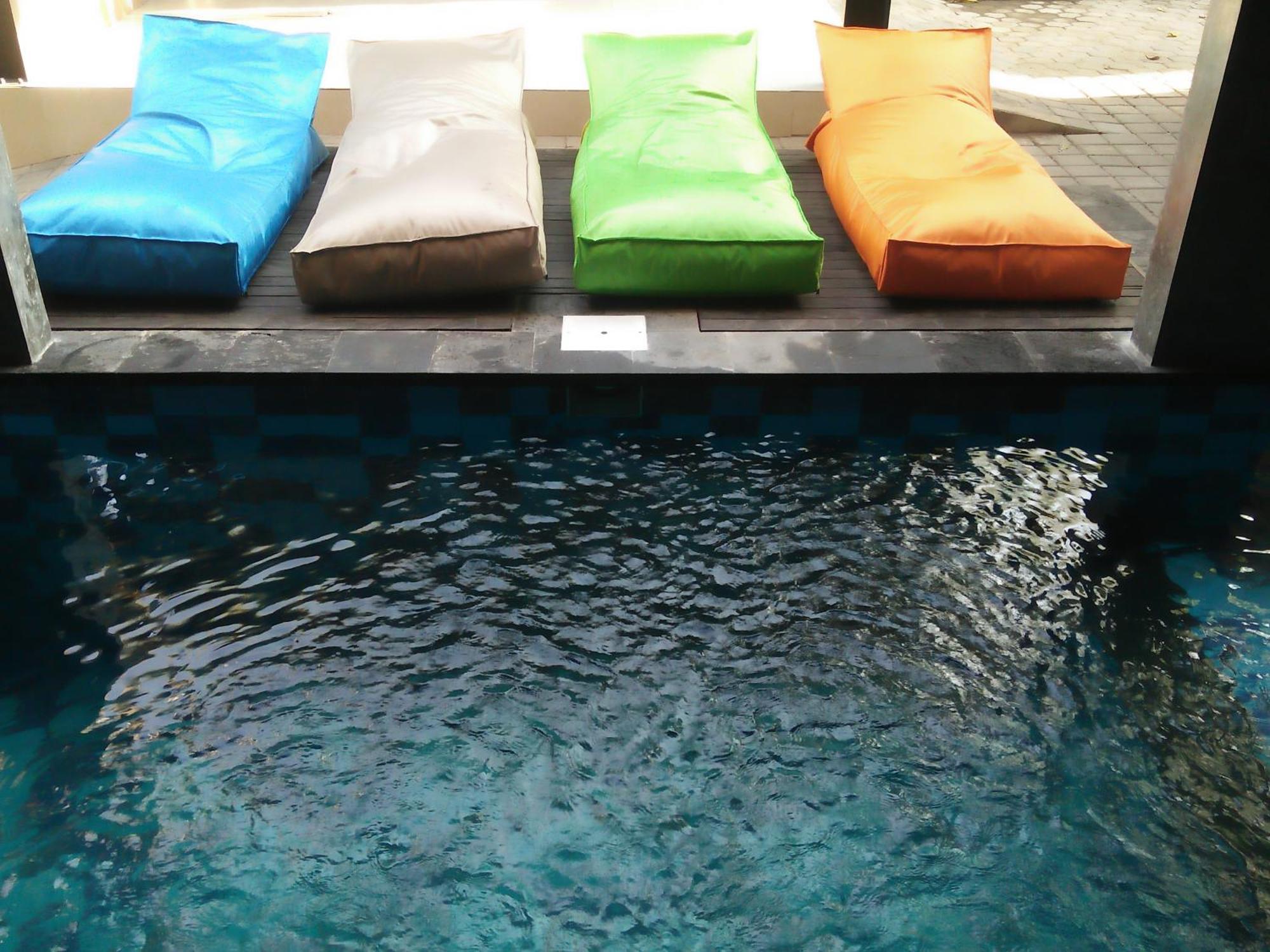 Made House And * Sanur (Bali)