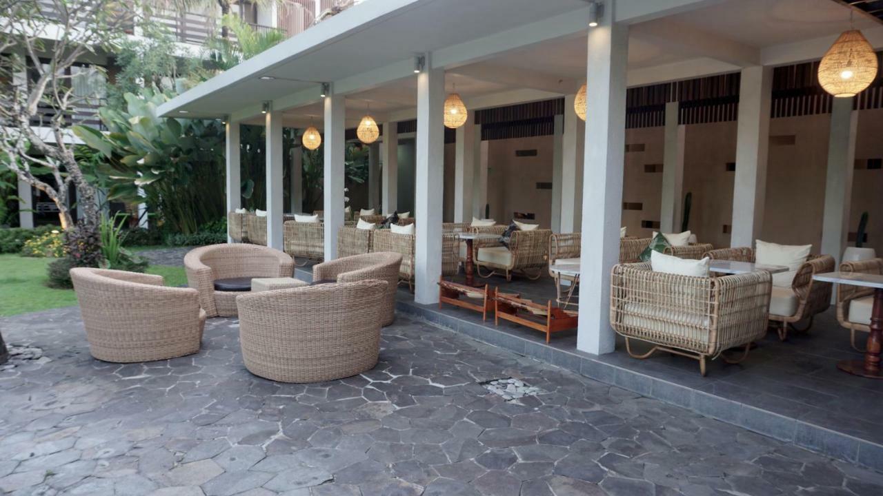 Kokonut Seminyak Resort 4*